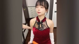 女网红与“黑社会”背景的富豪私密交易曝光