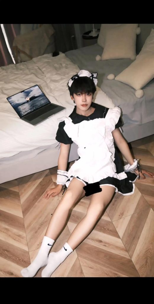 明星代言危机：某化妆品牌与女星的合作内幕曝光