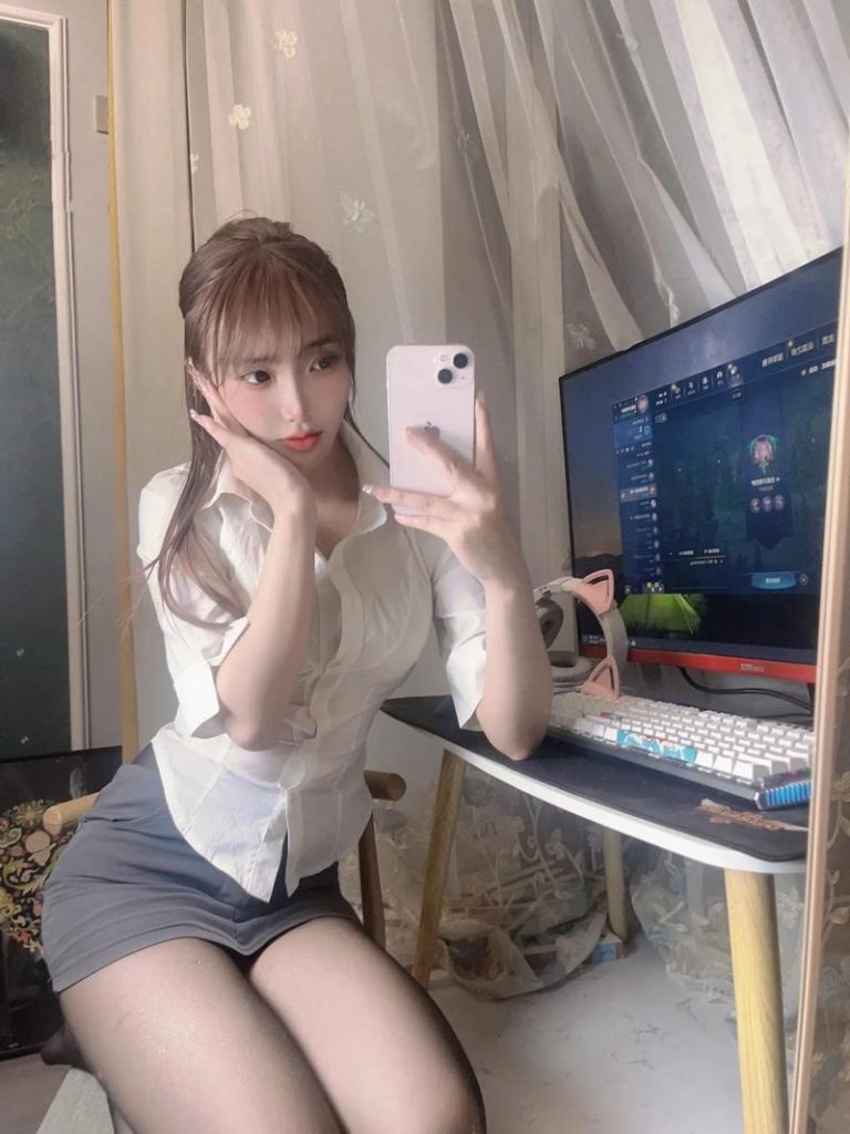 校园黑幕：学校管理层的腐败与丑闻曝光！