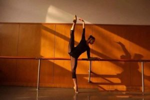 商业航天突破：SpaceX 完成星舰超重型火箭全面回收测试