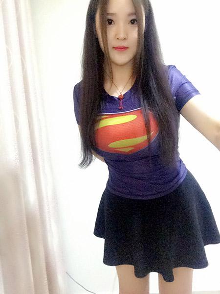 网红小琪琪整容风波：追求完美外形背后的秘密