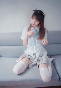 ‘脑波控制’未来：人类通过意念操控物体，打破物理界限