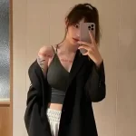 “万人迷男神”疑似与圈外富婆偷情,背后涉嫌资金洗钱交易!