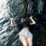 “小鲜肉”被曝背后“黑幕”，惊人内幕引发圈内震动！