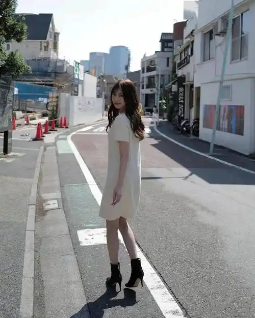 “资深导演”涉毒品丑闻，传出多次吸毒与毒品交易！